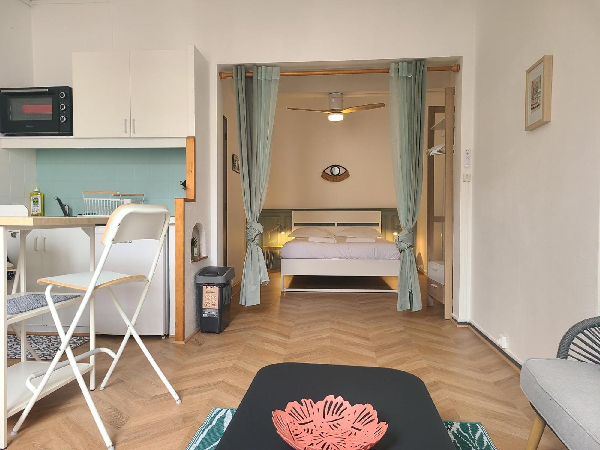 Appartement Cosy Et Calme - Centre Historique Montpellier Ngoại thất bức ảnh